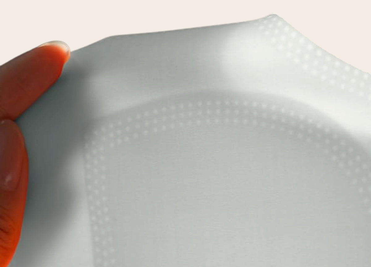 Vue de l'intérieur de la brassière : la doublure avant
